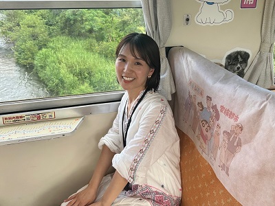 ドキドキ！列車の中から生中継！